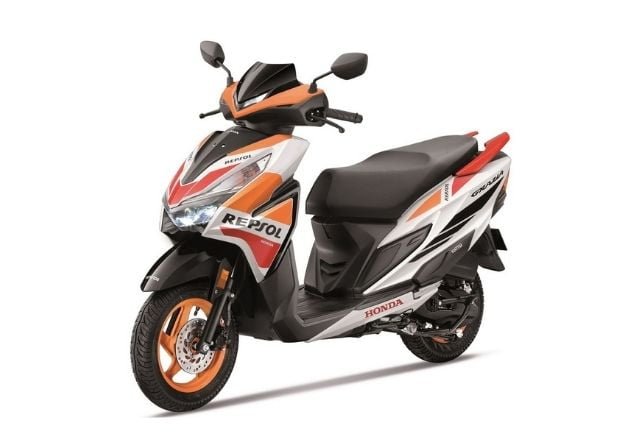 Honda Grazia 125 Repsol Edition on road Price Mileage Top Speed